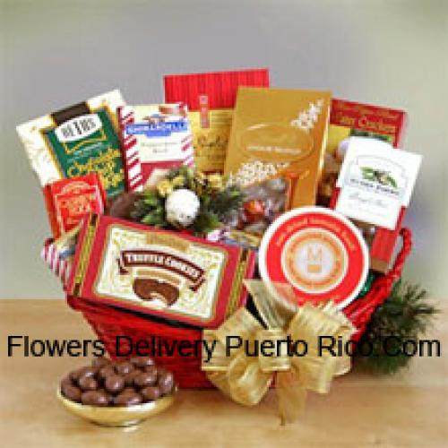 Gourmet Green Themed Basket