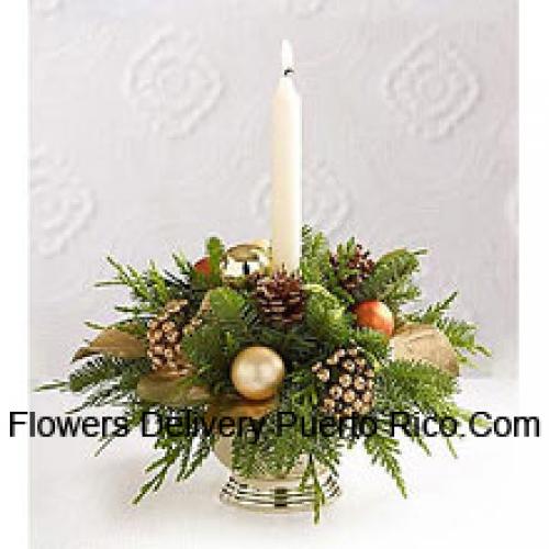 Beautiful Centerpiece with Greens and Pinecones